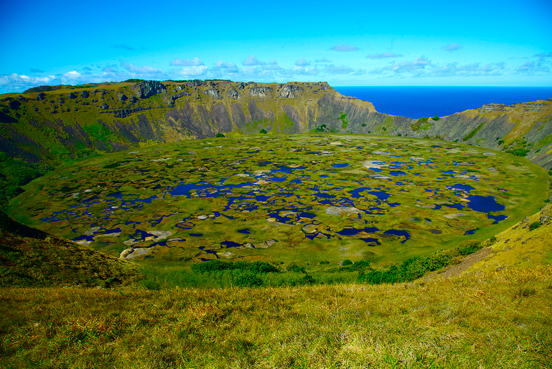 chile easter island rano kau crater